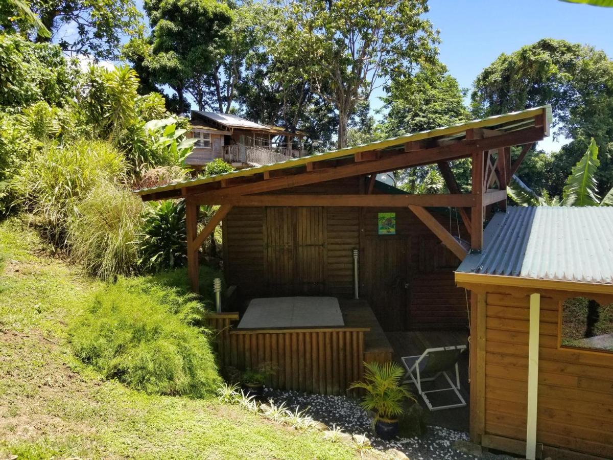 Les Bananes Vertes Ecolodges Сен-Клод Экстерьер фото